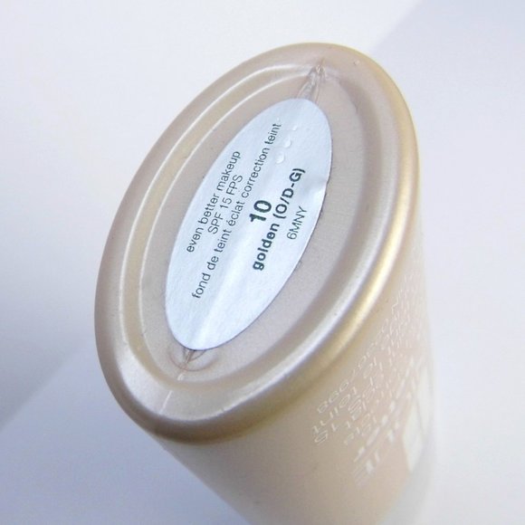 CLINIQUE Foundation 10 GOLDEN Even Better - Picture 3 of 3